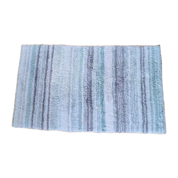 DKNY STRIPED BATH MAT 19 X 32 - Picture 1 of 3